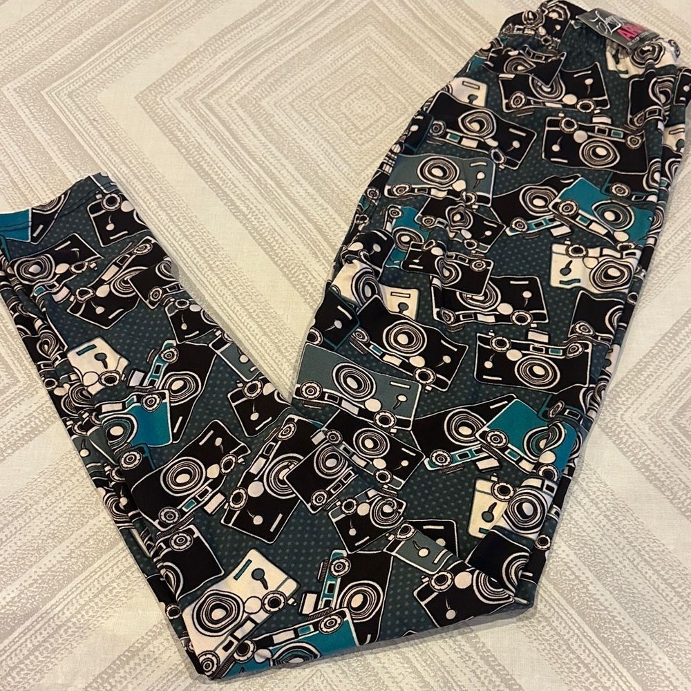 Legging Army Women’s Camera Print Full Length Leggings - One Size